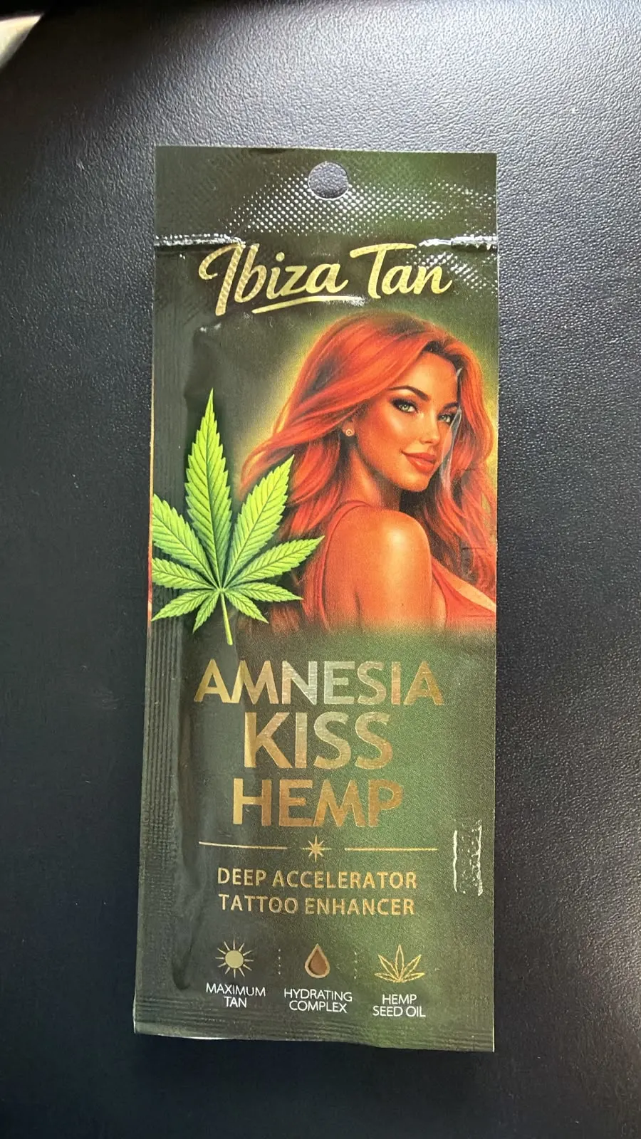 Amnesia Kiss Hemp Deep Accelerator – Tattoo Enhancer